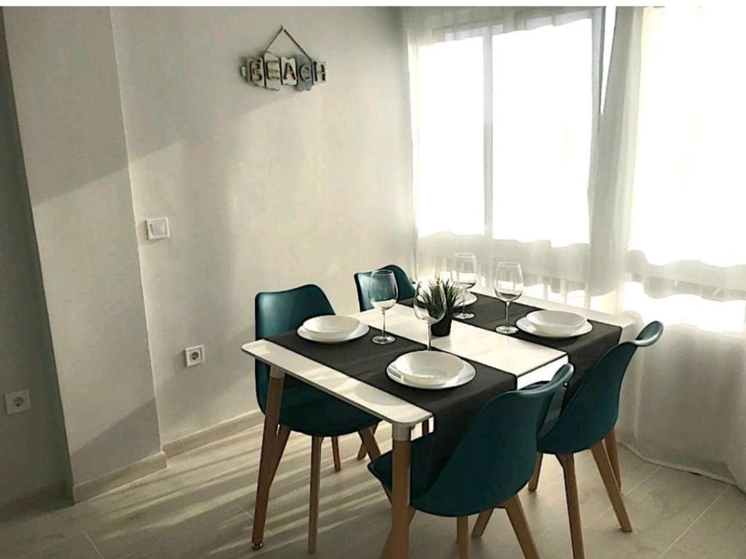 Estudio Delicia 2 Benalmadena Bagian luar foto